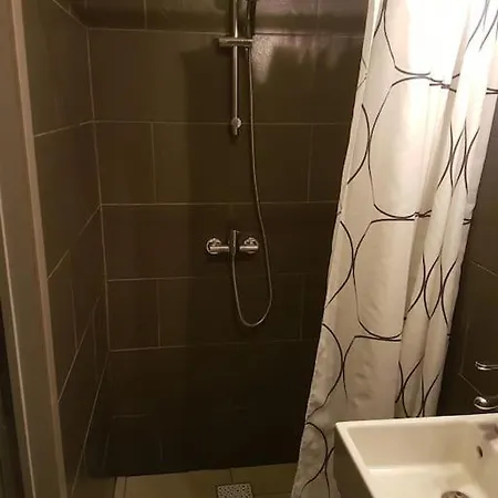 Lovely Bourg House 4 Pers 2 Bedr 2 Bath Wifi Apartment *